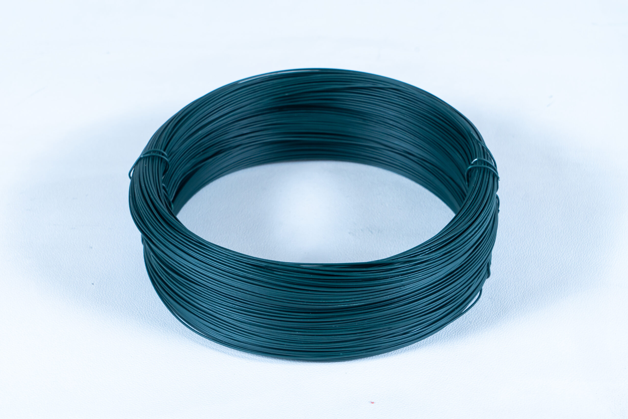 Arame revestido em PVC